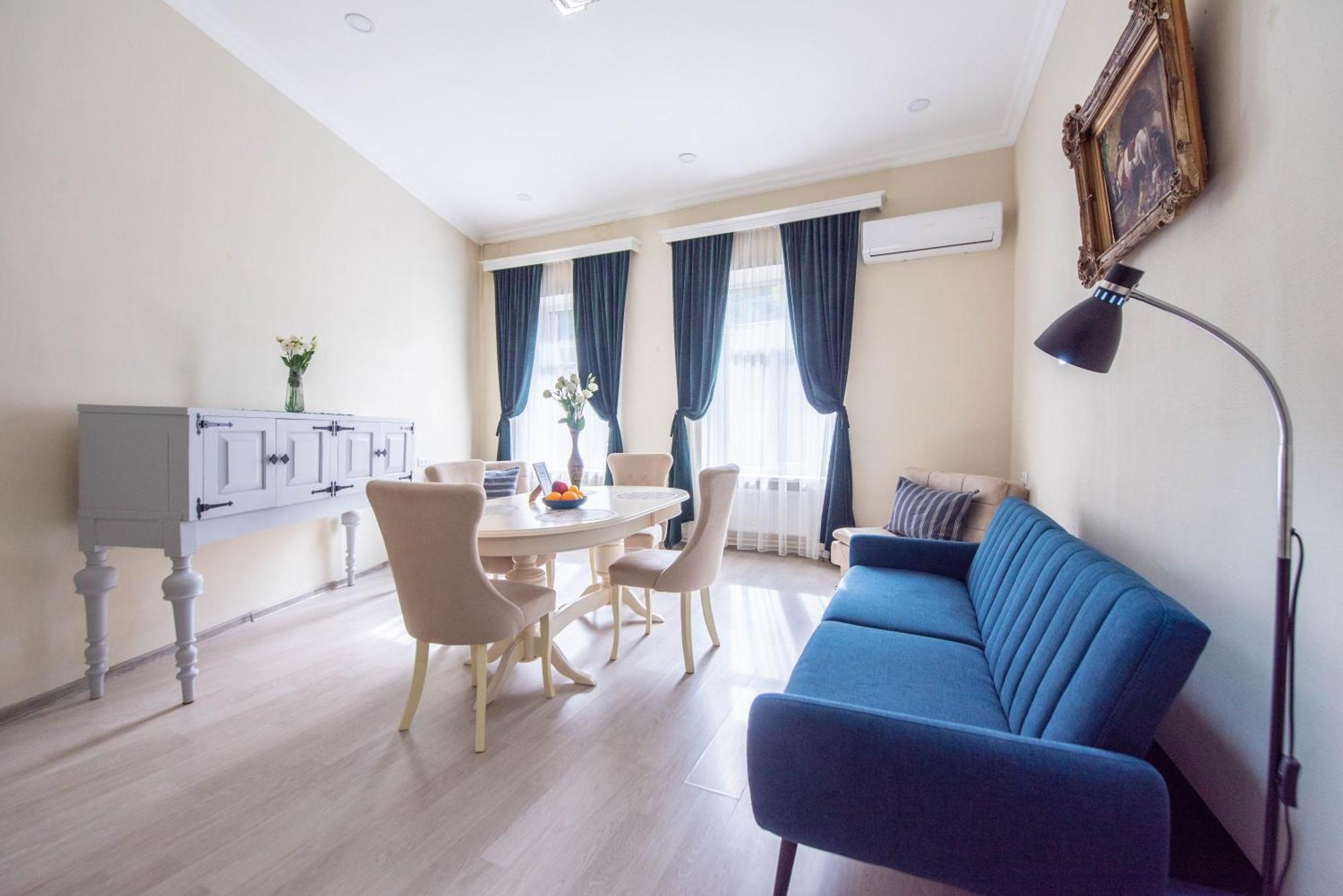 Old Town-Booking Apartment Tbilisi Zewnętrze zdjęcie